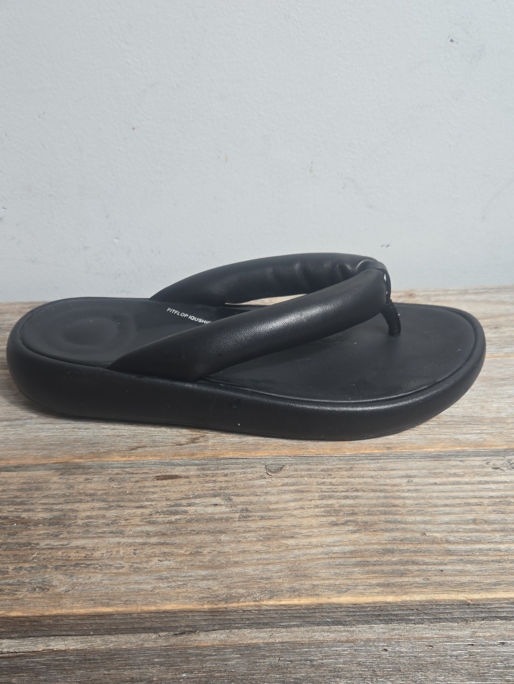 Fitflop Black Padded Flip-Flop Sandal